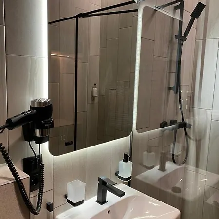 Da Urban Self Check-in Guest house 4*