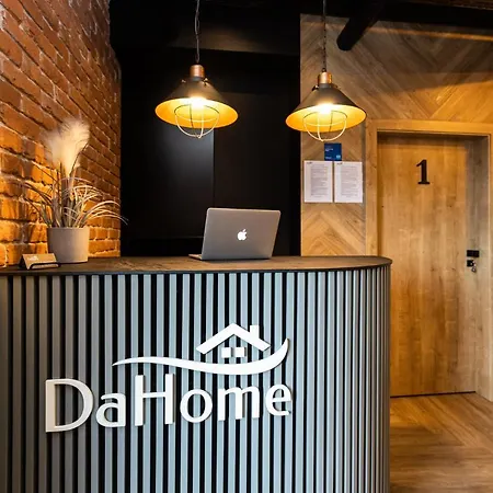 Da Urban Self Check-in